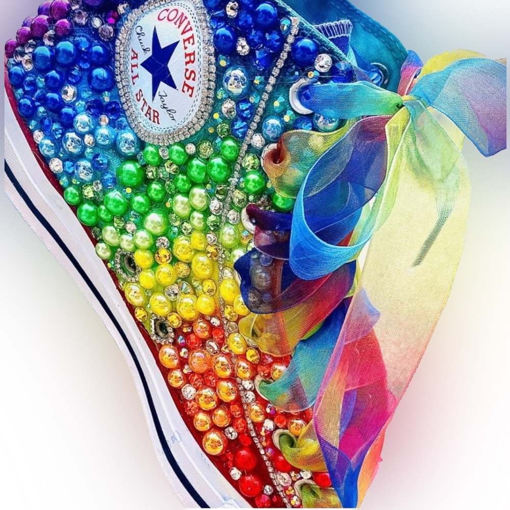 💥NWOT CONVERSE LOW TOP BLING CHUCK TAYLORS ORIGINALLY 250.00💥